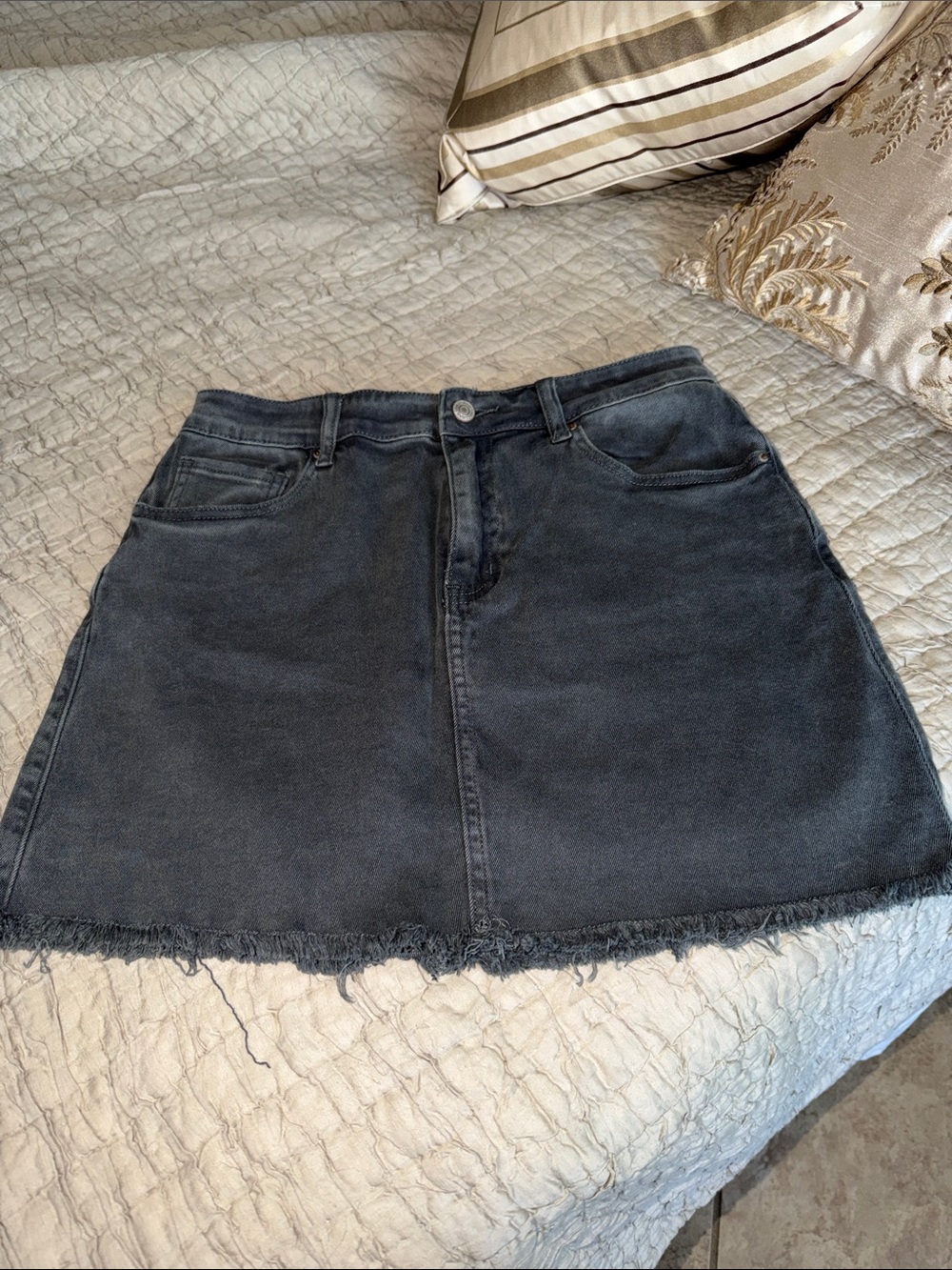 Zenana Outfitters Charcoal Denim A-Line Mini Skirt medium - Picture 4 of 14